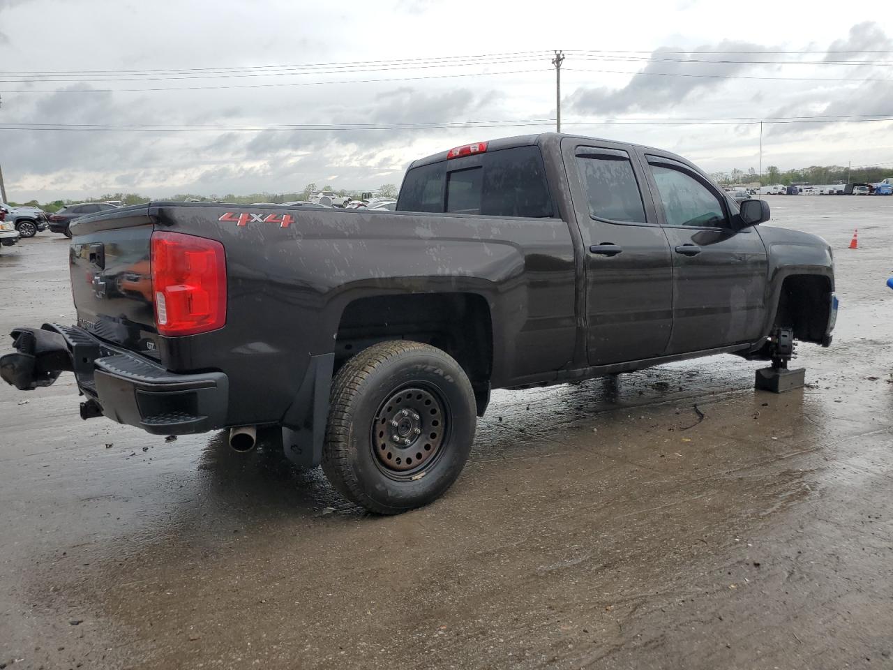 Photo 2 VIN: 1GCVKSEC2JZ230635 - CHEVROLET SILVERADO 