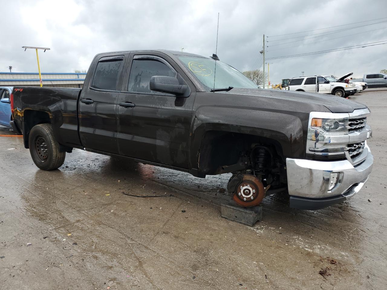 Photo 3 VIN: 1GCVKSEC2JZ230635 - CHEVROLET SILVERADO 