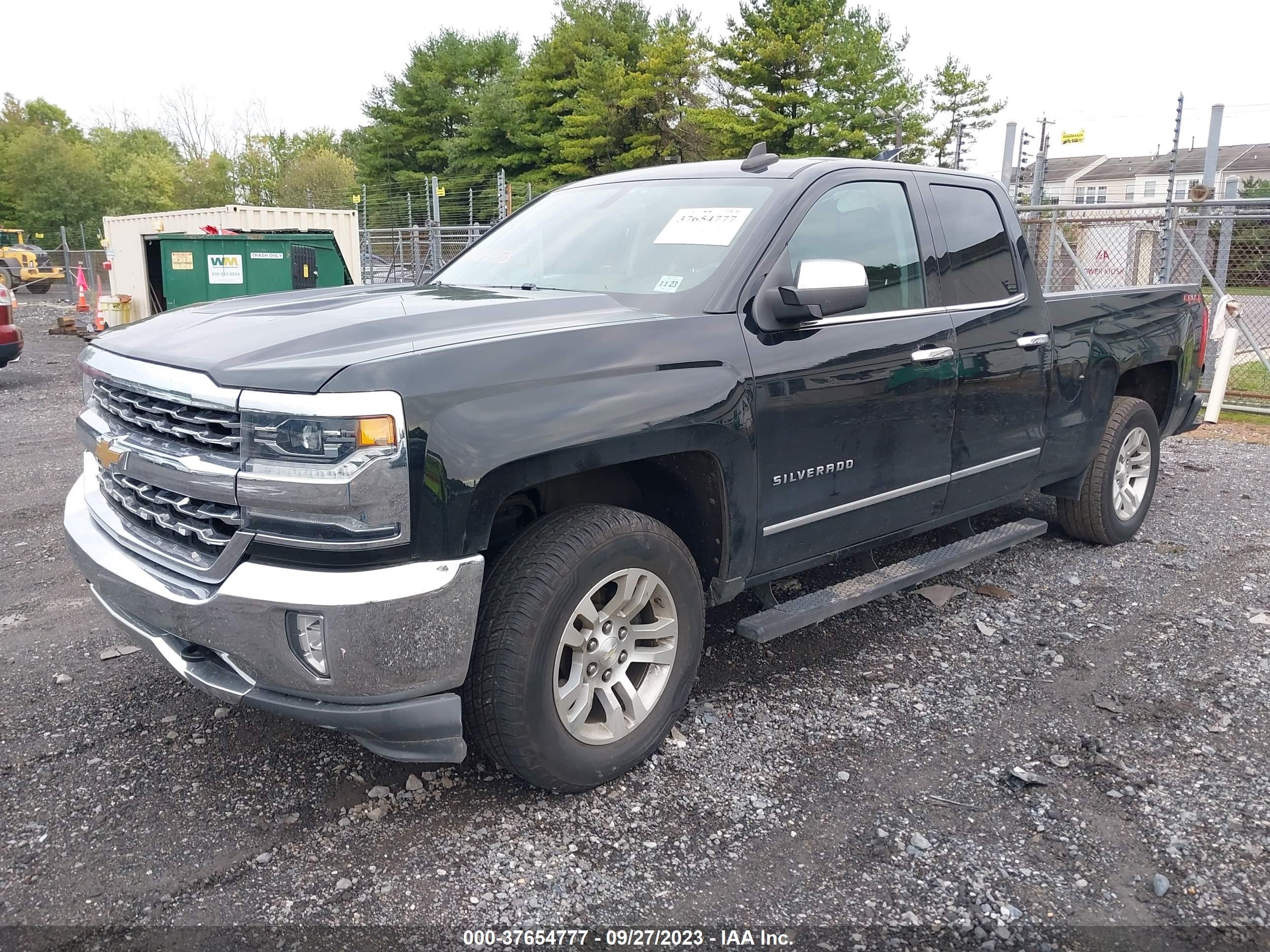 Photo 1 VIN: 1GCVKSEC2JZ329990 - CHEVROLET SILVERADO 