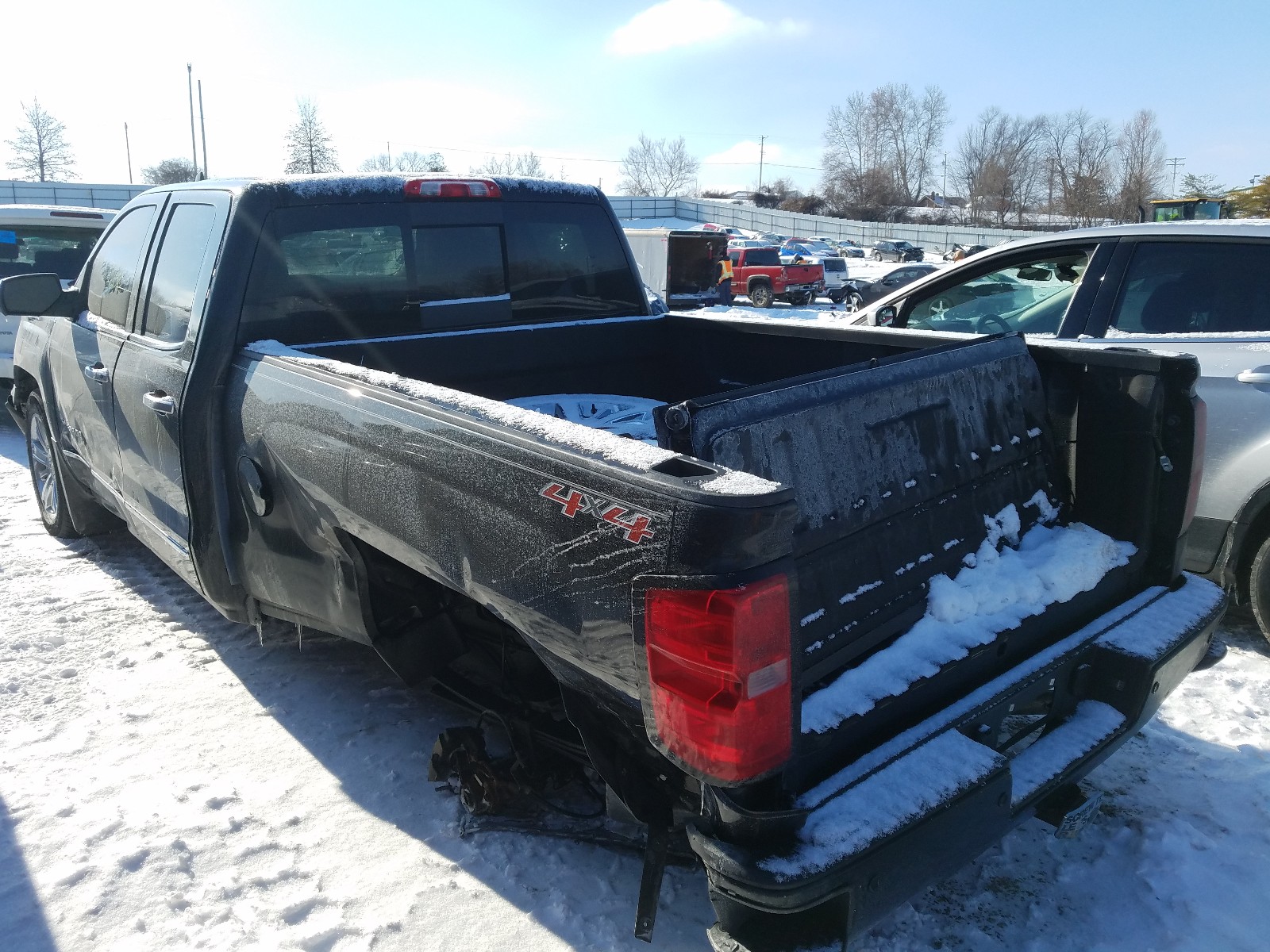 Photo 2 VIN: 1GCVKSEC9FZ446134 - CHEVROLET SILVERADO 