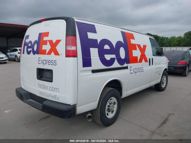 Photo 3 VIN: 1GCWGAF15H1218372 - CHEVROLET EXPRESS 2500 