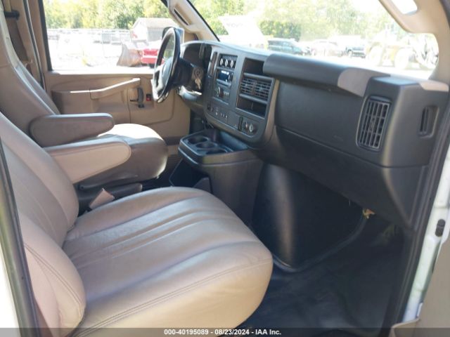 Photo 4 VIN: 1GCWGAF70M1168365 - CHEVROLET EXPRESS 