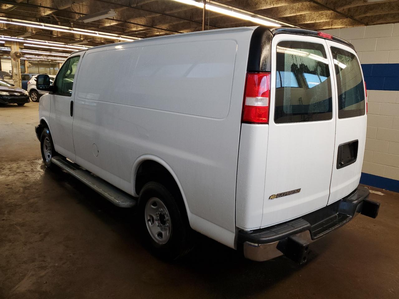 Photo 1 VIN: 1GCWGAF71N1268685 - CHEVROLET EXPRESS 