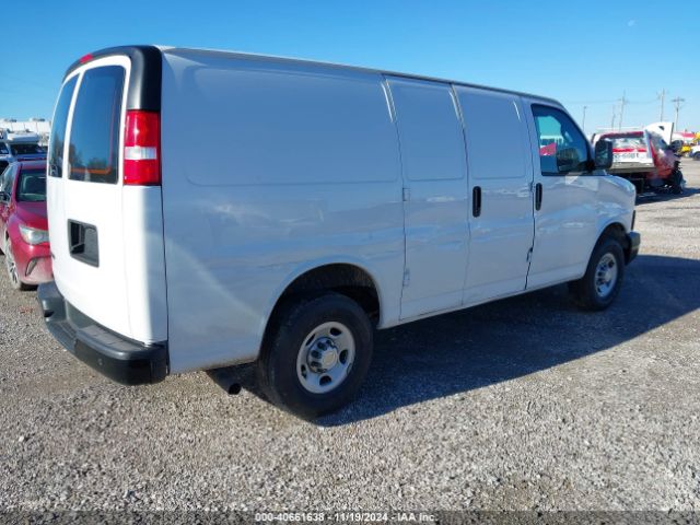 Photo 3 VIN: 1GCWGAF73N1155904 - CHEVROLET EXPRESS 