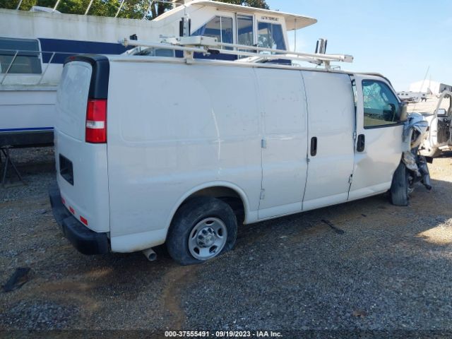 Photo 3 VIN: 1GCWGAF76M1197630 - CHEVROLET EXPRESS 