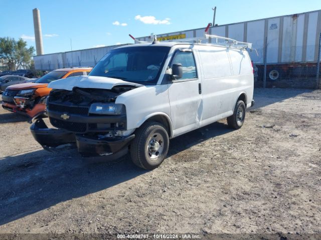 Photo 1 VIN: 1GCWGAF7XN1291351 - CHEVROLET EXPRESS 