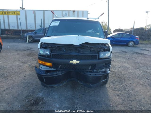 Photo 5 VIN: 1GCWGAF7XN1291351 - CHEVROLET EXPRESS 