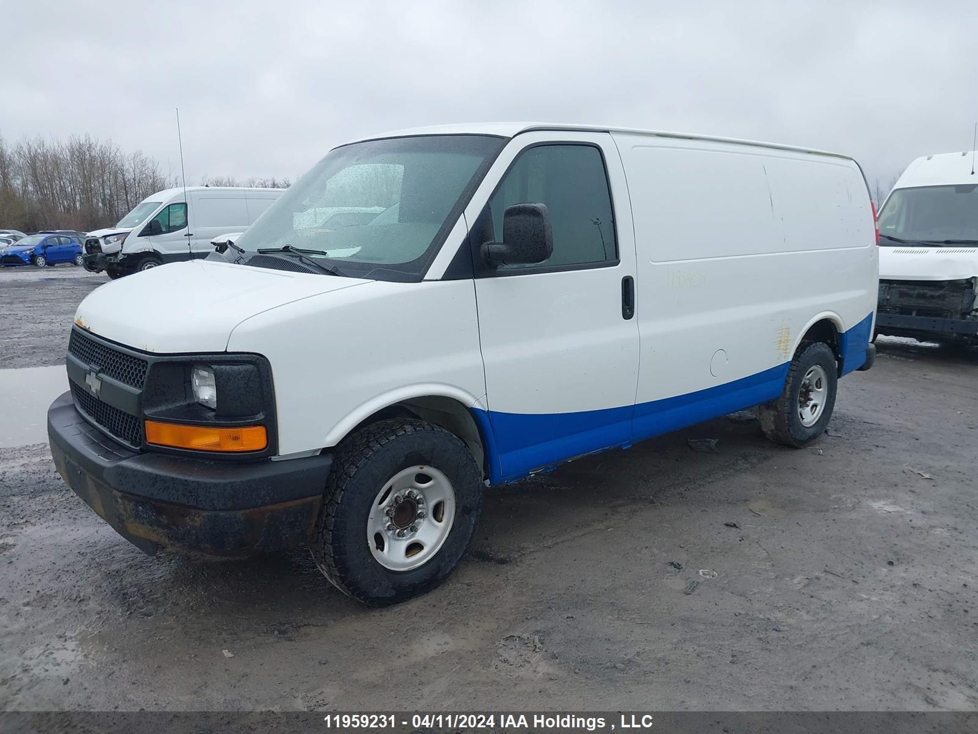 Photo 1 VIN: 1GCWGAFF0G1126144 - CHEVROLET EXPRESS 