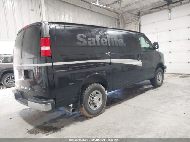 Photo 3 VIN: 1GCWGAFF0G1149519 - CHEVROLET EXPRESS 