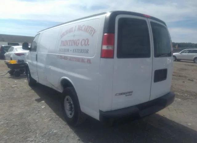 Photo 2 VIN: 1GCWGAFF1G1271600 - CHEVROLET EXPRESS CARGO VAN 