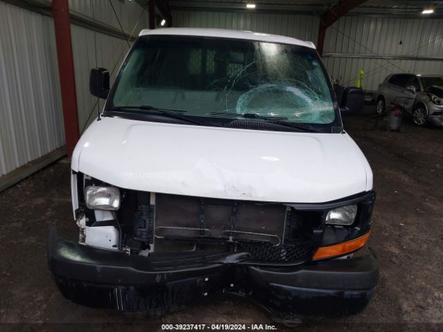 Photo 5 VIN: 1GCWGAFF1G1302621 - CHEVROLET EXPRESS 2500 