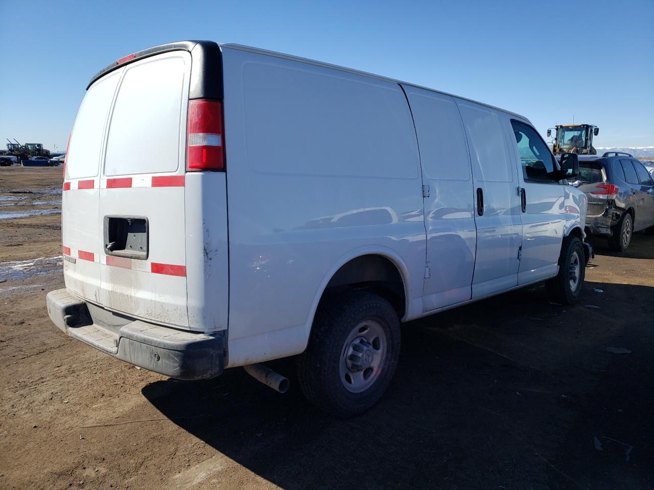 Photo 2 VIN: 1GCWGAFF1H1160868 - CHEVROLET EXPRESS 