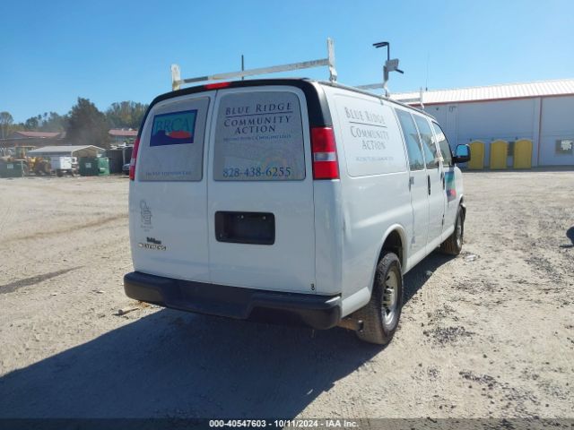 Photo 3 VIN: 1GCWGAFF2H1104180 - CHEVROLET EXPRESS 