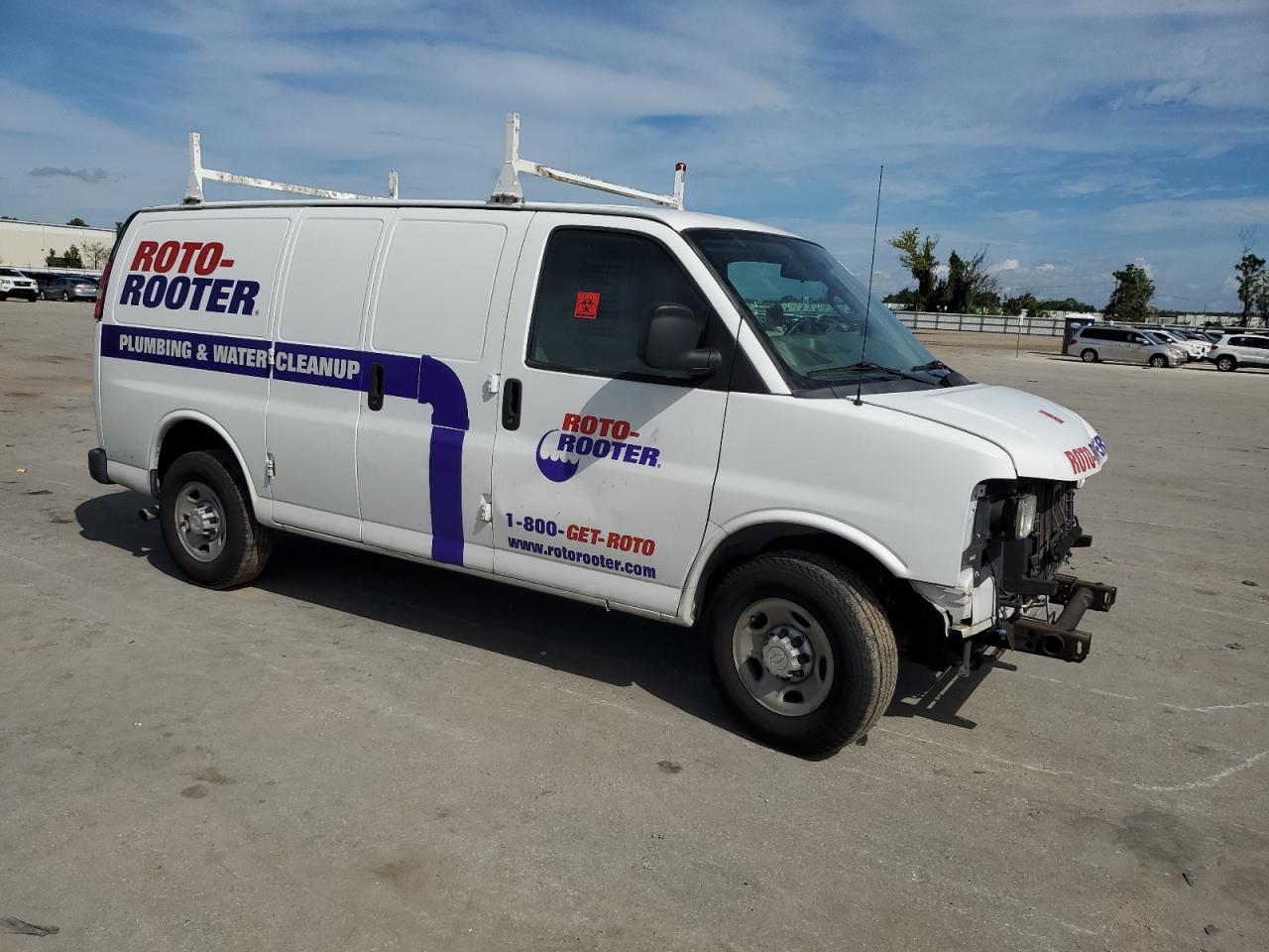 Photo 3 VIN: 1GCWGAFF2H1128687 - CHEVROLET EXPRESS 