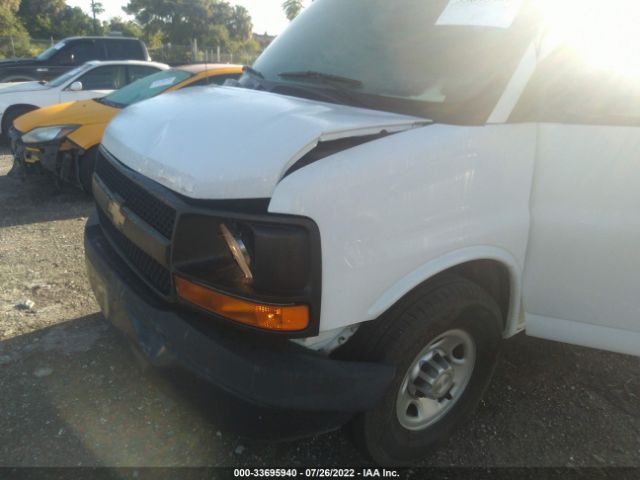 Photo 5 VIN: 1GCWGAFF3G1124162 - CHEVROLET EXPRESS CARGO VAN 