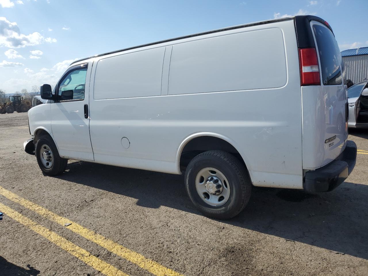 Photo 1 VIN: 1GCWGAFF3G1168324 - CHEVROLET EXPRESS 