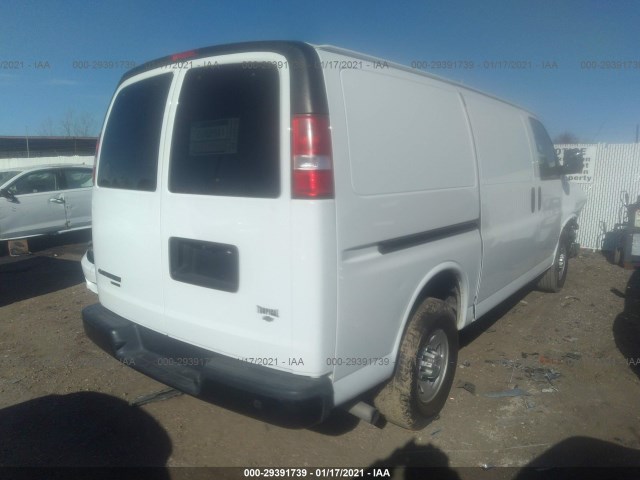 Photo 3 VIN: 1GCWGAFF3G1221703 - CHEVROLET EXPRESS CARGO VAN 