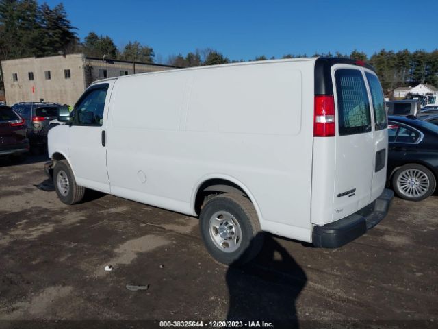 Photo 2 VIN: 1GCWGAFF3G1324992 - CHEVROLET EXPRESS 2500 