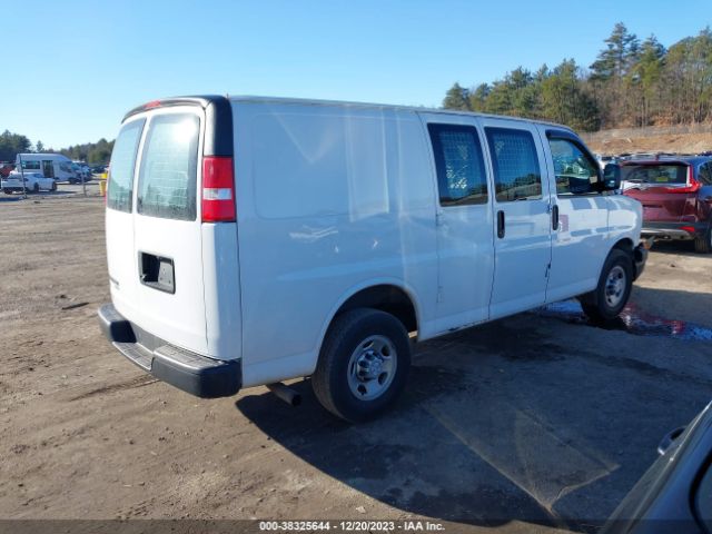 Photo 3 VIN: 1GCWGAFF3G1324992 - CHEVROLET EXPRESS 2500 