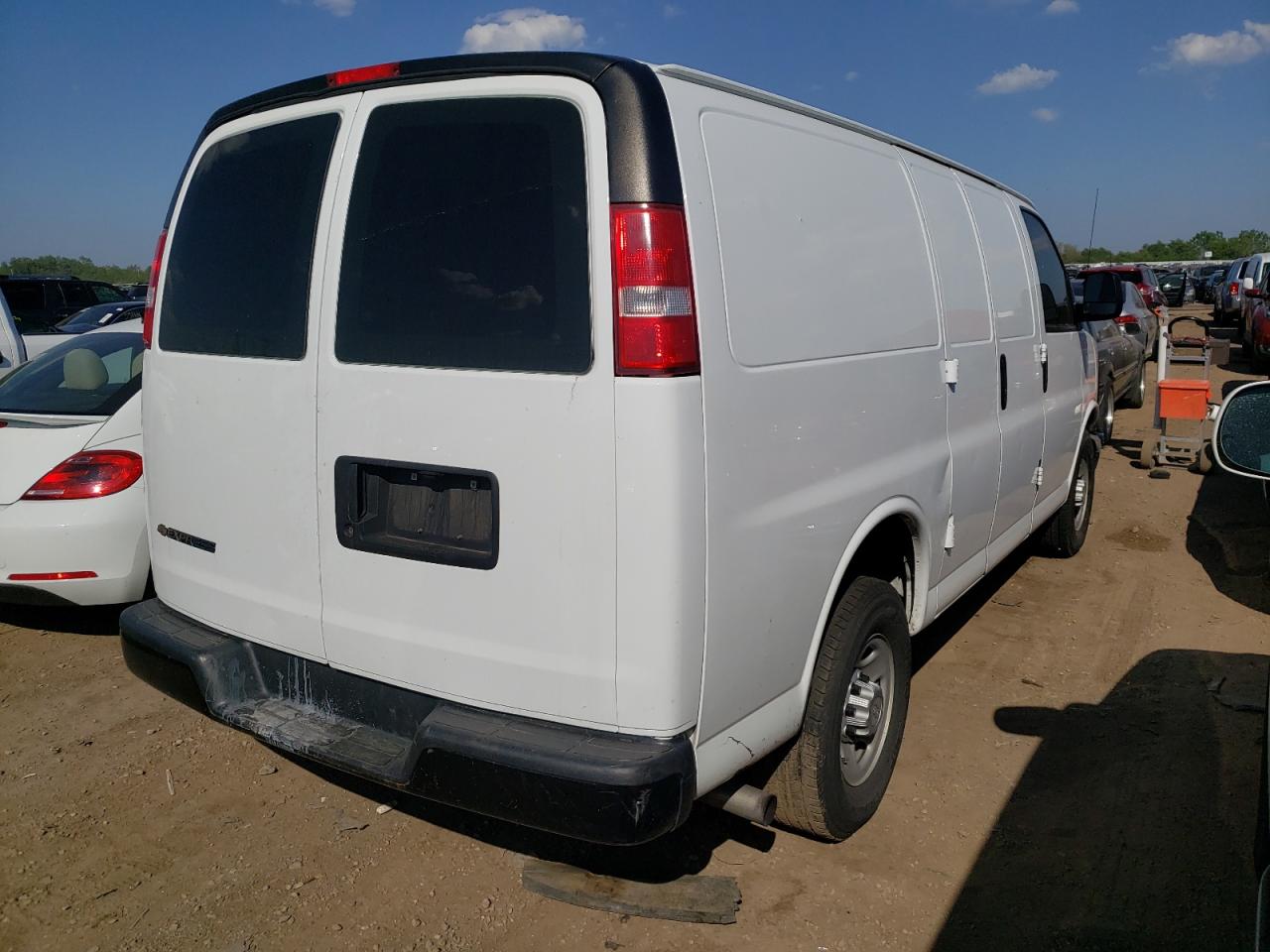 Photo 2 VIN: 1GCWGAFF3H1296905 - CHEVROLET EXPRESS 