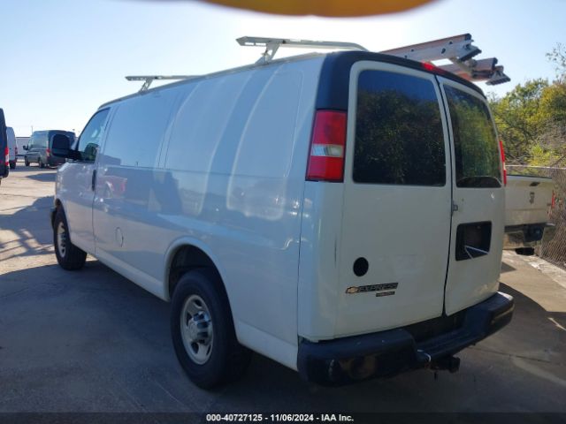 Photo 2 VIN: 1GCWGAFF4G1163777 - CHEVROLET EXPRESS 