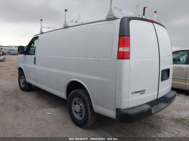 Photo 2 VIN: 1GCWGAFF4G1176531 - CHEVROLET EXPRESS 2500 