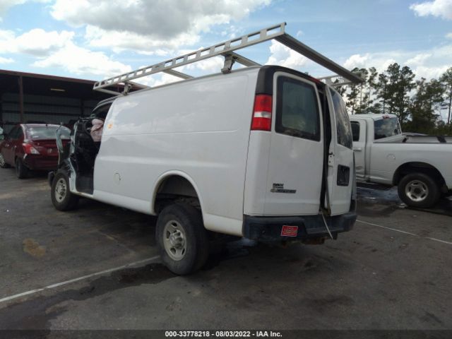 Photo 2 VIN: 1GCWGAFF4H1348607 - CHEVROLET EXPRESS CARGO VAN 