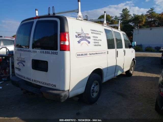 Photo 3 VIN: 1GCWGAFF5G1146857 - CHEVROLET EXPRESS 