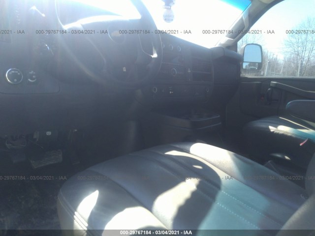 Photo 4 VIN: 1GCWGAFF5G1148608 - CHEVROLET EXPRESS CARGO VAN 