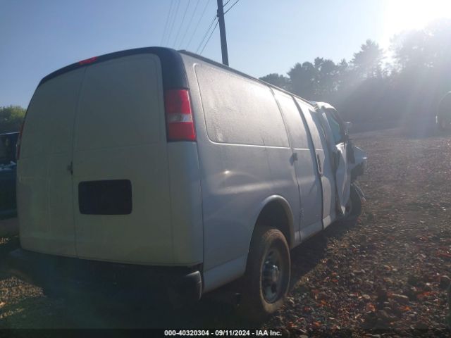 Photo 3 VIN: 1GCWGAFF5G1166011 - CHEVROLET EXPRESS 