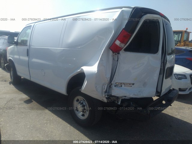 Photo 2 VIN: 1GCWGAFF6G1227639 - CHEVROLET EXPRESS CARGO VAN 