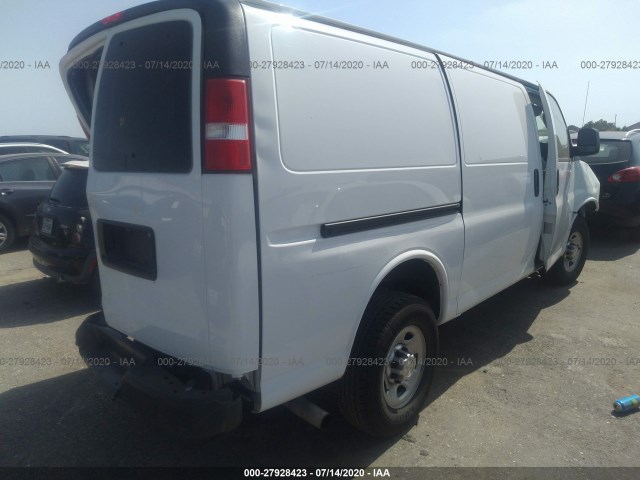 Photo 3 VIN: 1GCWGAFF6G1227639 - CHEVROLET EXPRESS CARGO VAN 