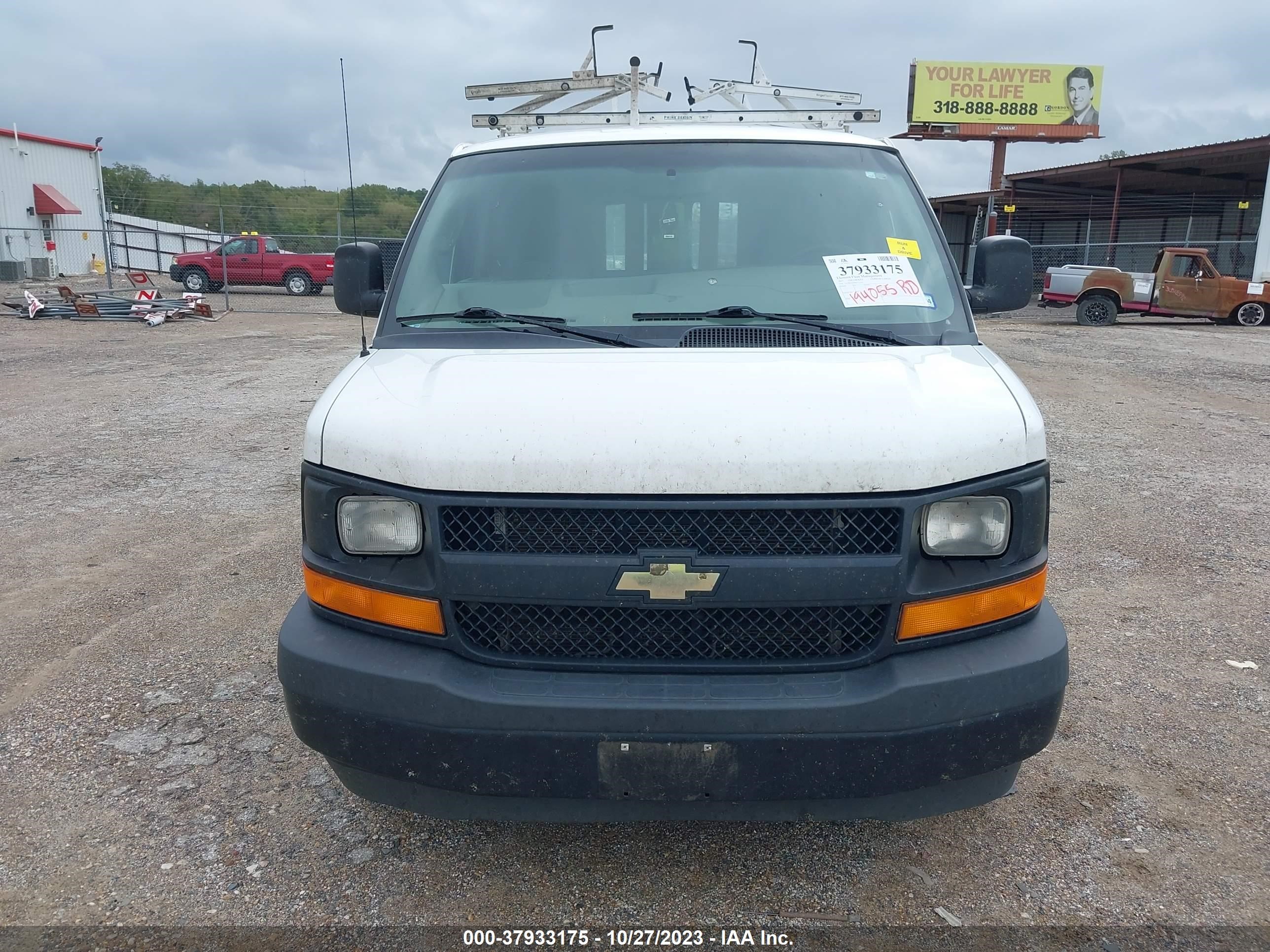 Photo 11 VIN: 1GCWGAFF6H1117417 - CHEVROLET EXPRESS 