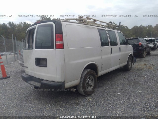 Photo 3 VIN: 1GCWGAFF6H1347037 - CHEVROLET EXPRESS CARGO VAN 