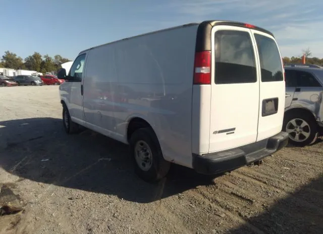 Photo 2 VIN: 1GCWGAFF7G1337017 - CHEVROLET EXPRESS CARGO VAN 