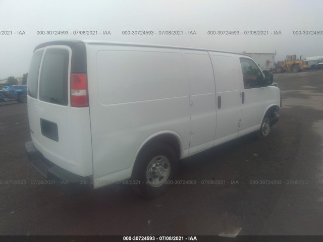 Photo 3 VIN: 1GCWGAFF7H1135280 - CHEVROLET EXPRESS CARGO VAN 