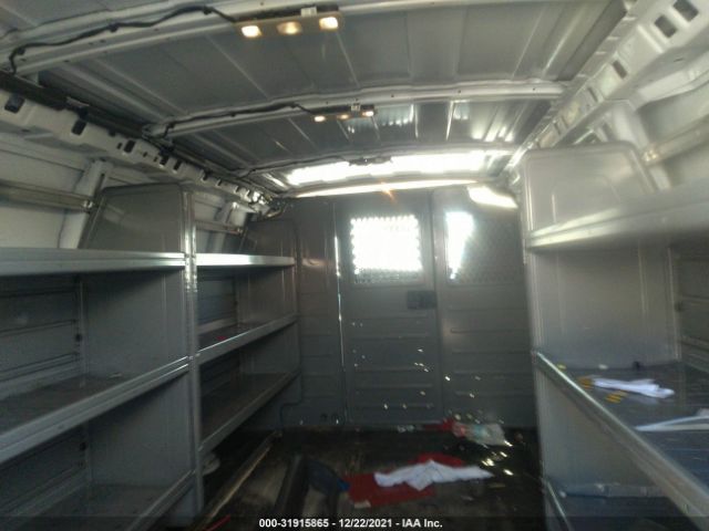 Photo 7 VIN: 1GCWGAFF7H1229367 - CHEVROLET EXPRESS CARGO VAN 