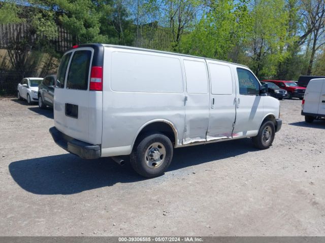 Photo 3 VIN: 1GCWGAFF8H1103714 - CHEVROLET EXPRESS 2500 