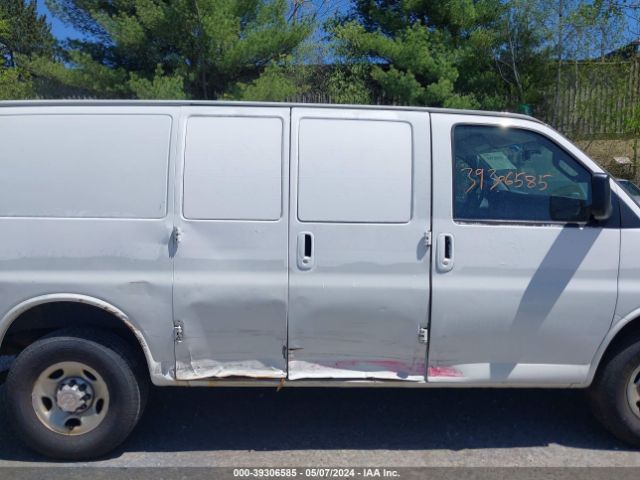 Photo 5 VIN: 1GCWGAFF8H1103714 - CHEVROLET EXPRESS 2500 