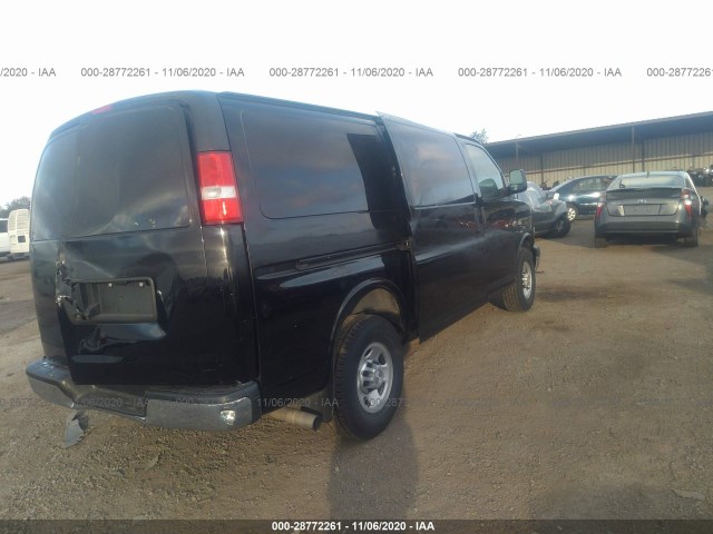 Photo 3 VIN: 1GCWGAFF9G1153147 - CHEVROLET EXPRESS CARGO VAN 