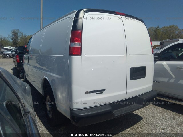 Photo 2 VIN: 1GCWGAFF9G1214125 - CHEVROLET EXPRESS CARGO VAN 