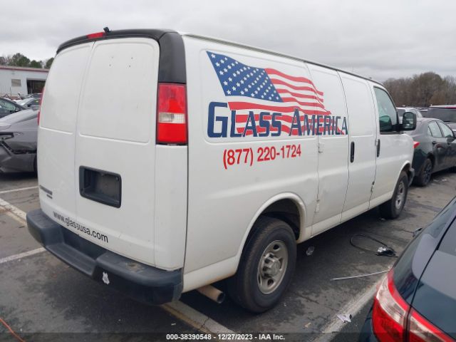 Photo 3 VIN: 1GCWGAFF9G1332594 - CHEVROLET EXPRESS 2500 