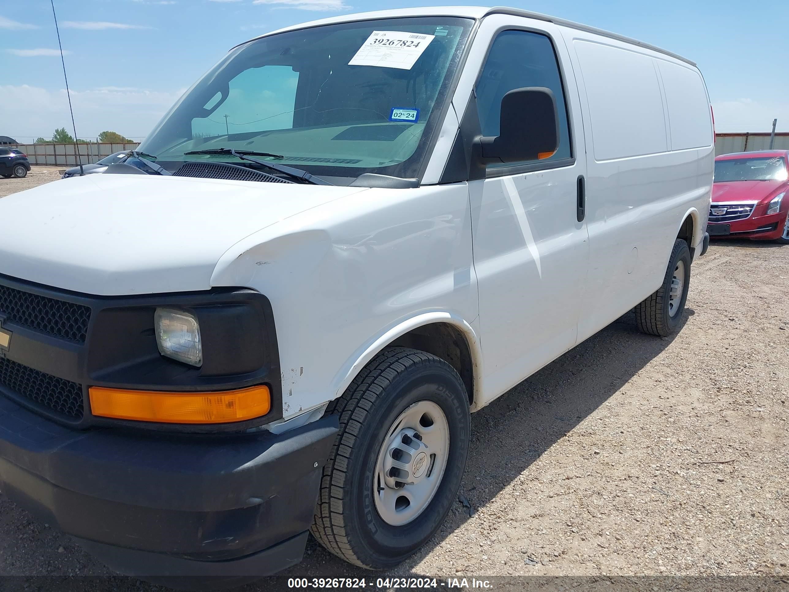 Photo 5 VIN: 1GCWGAFF9H1174467 - CHEVROLET EXPRESS 