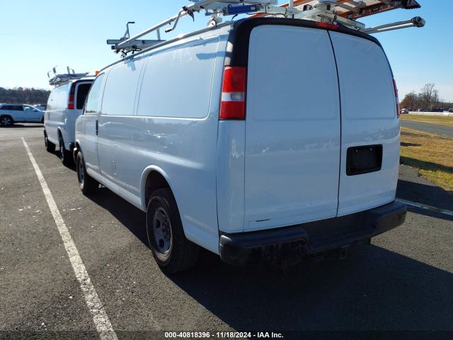 Photo 2 VIN: 1GCWGAFF9H1281177 - CHEVROLET EXPRESS 