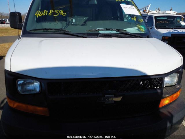 Photo 5 VIN: 1GCWGAFF9H1281177 - CHEVROLET EXPRESS 