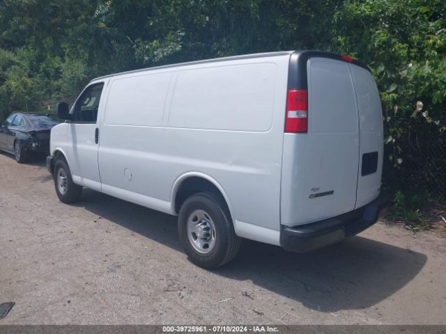 Photo 2 VIN: 1GCWGAFF9H1344312 - CHEVROLET EXPRESS 