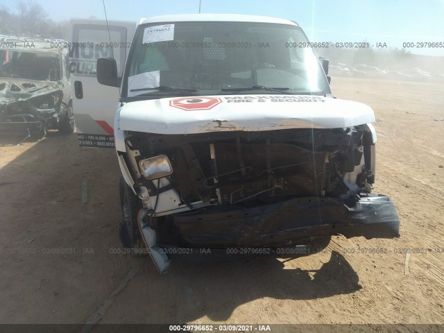 Photo 5 VIN: 1GCWGAFFXG1195942 - CHEVROLET EXPRESS CARGO VAN 