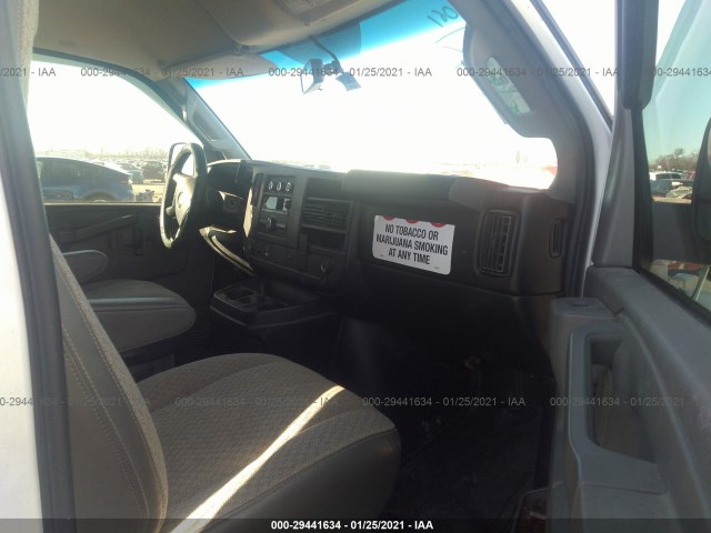 Photo 4 VIN: 1GCWGAFFXG1306604 - CHEVROLET EXPRESS CARGO VAN 