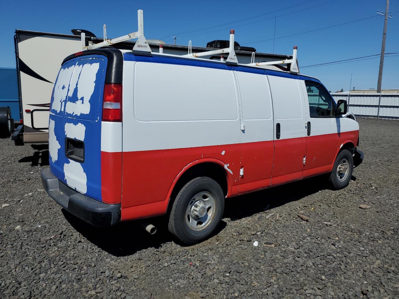 Photo 2 VIN: 1GCWGAFFXH1268535 - CHEVROLET EXPRESS 