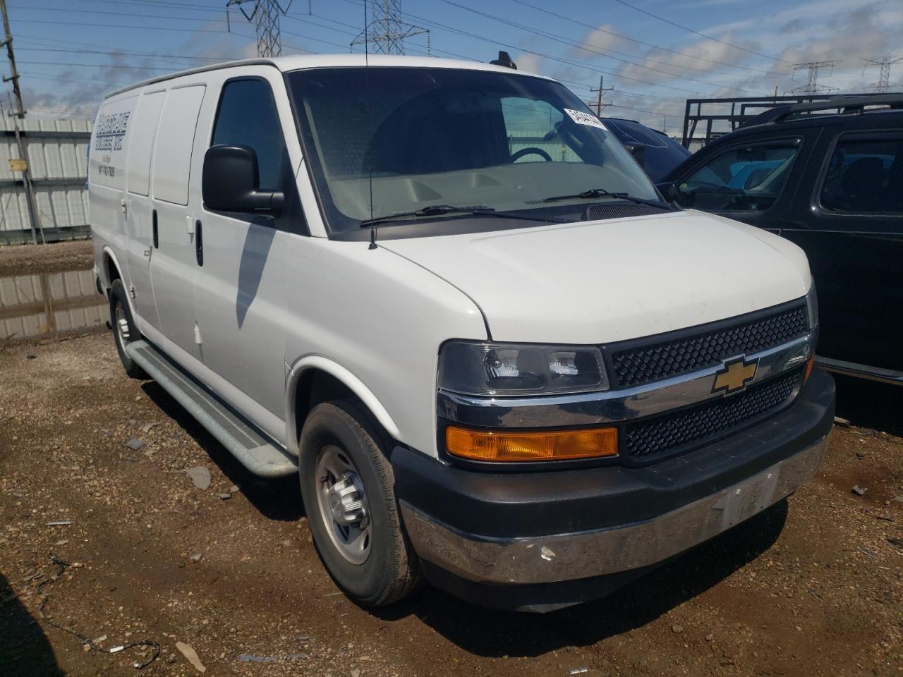 Photo 3 VIN: 1GCWGAFG0L1271431 - CHEVROLET EXPRESS 